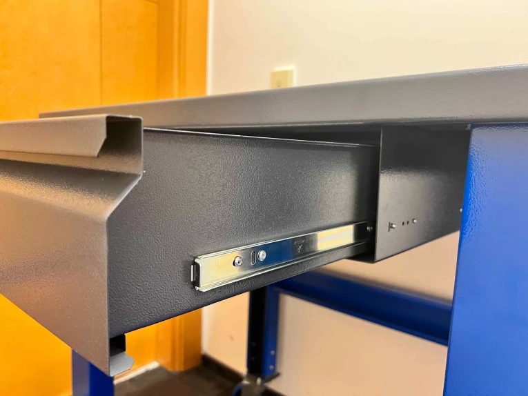 Стол промышленный PLC 15.3 купить в Череповце Стол промышленный PLC 15.3 купить в Череповце