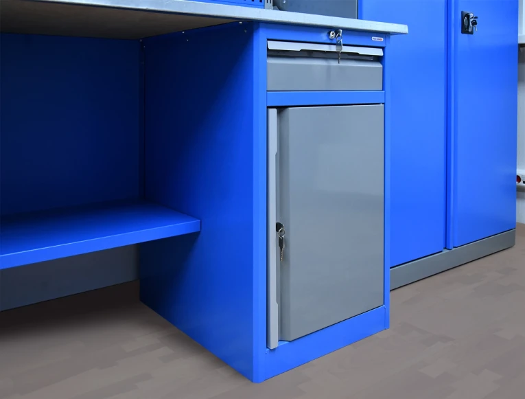 Верстак PRF 141.18.2-2F купить в Череповце Верстак PRF 141.18.2-2F купить в Череповце