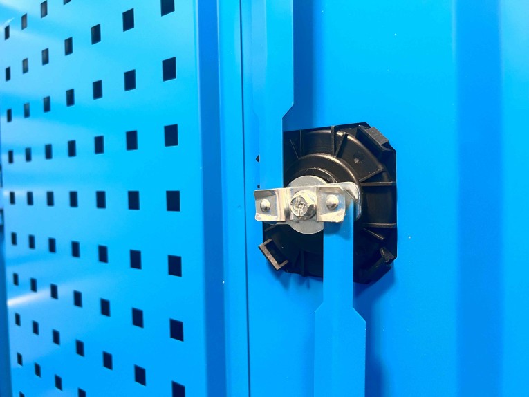 Шкаф инструментальный TNC 101.4B.4S купить в Череповце Шкаф инструментальный TNC 101.4B.4S купить в Череповце