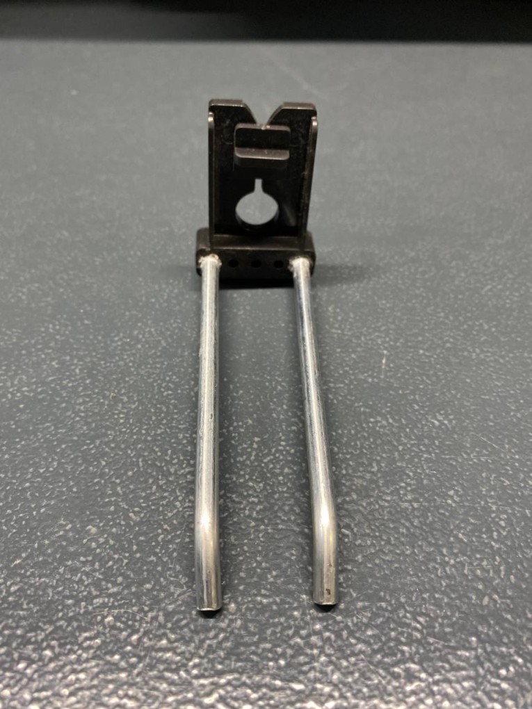 Крючок двойной 100 мм купить в Череповце Крючок двойной 100 мм купить в Череповце