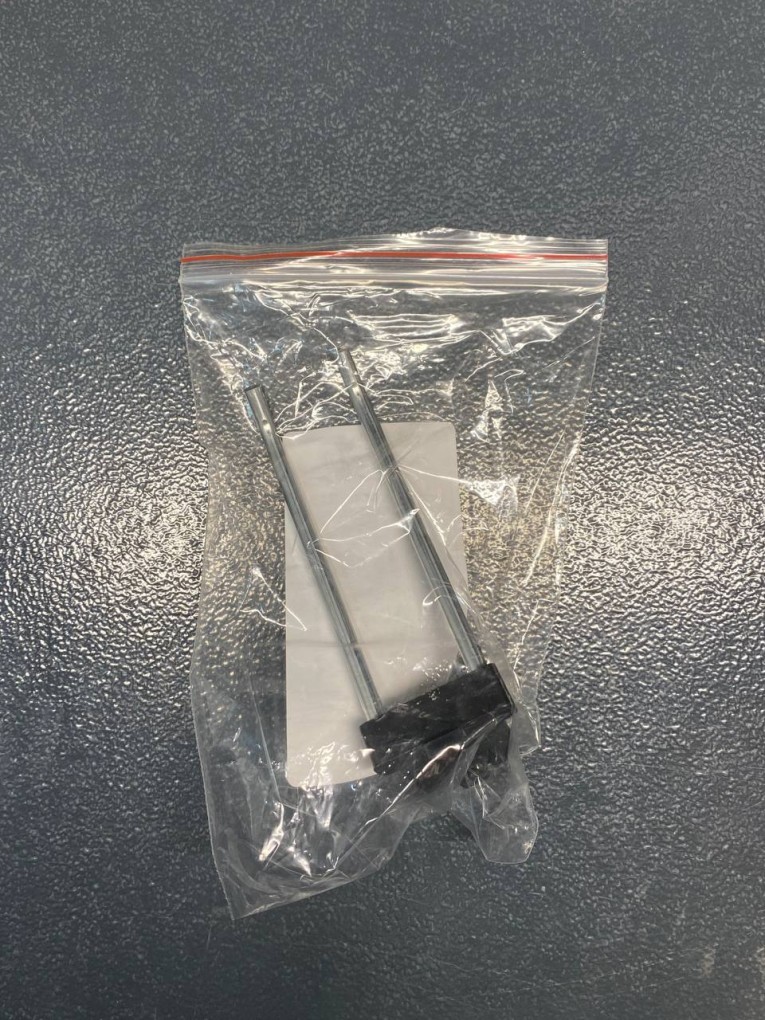 Крючок двойной 100 мм купить в Череповце Крючок двойной 100 мм купить в Череповце