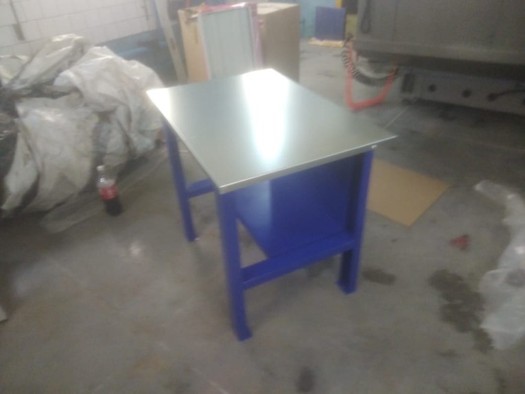 Верстак-стол бестумбовый ВП-1 купить в Череповце Верстак-стол бестумбовый ВП-1 купить в Череповце