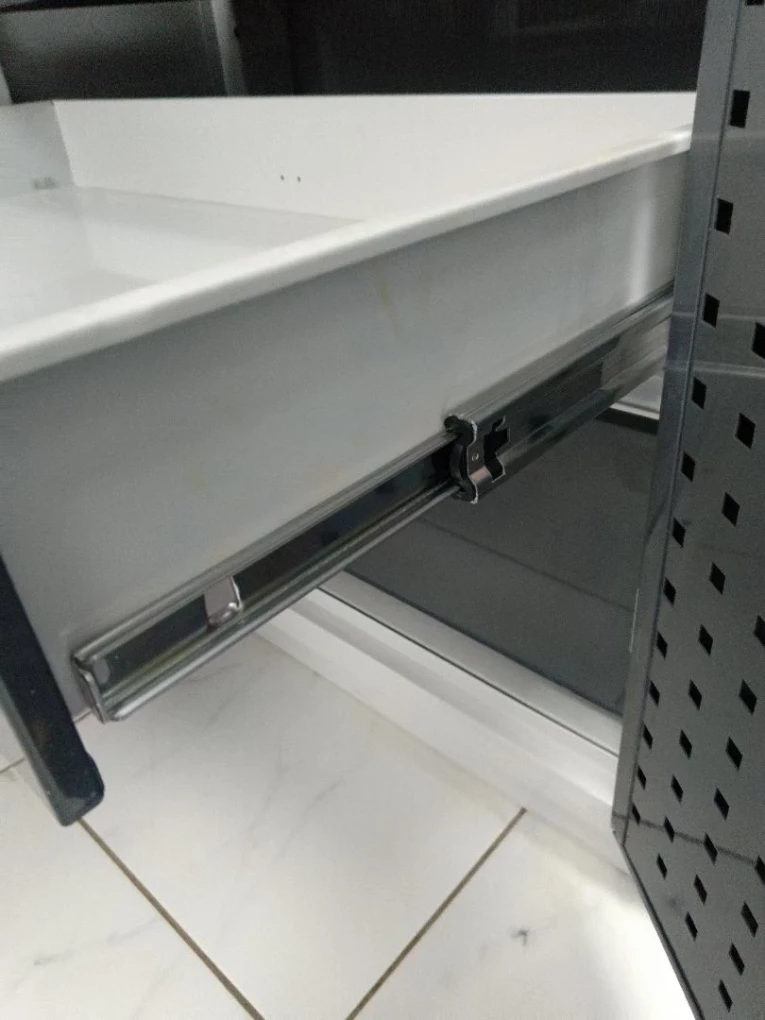 Шкаф инструментальный FBK 20 P.4S купить в Череповце Шкаф инструментальный FBK 20 P.4S купить в Череповце