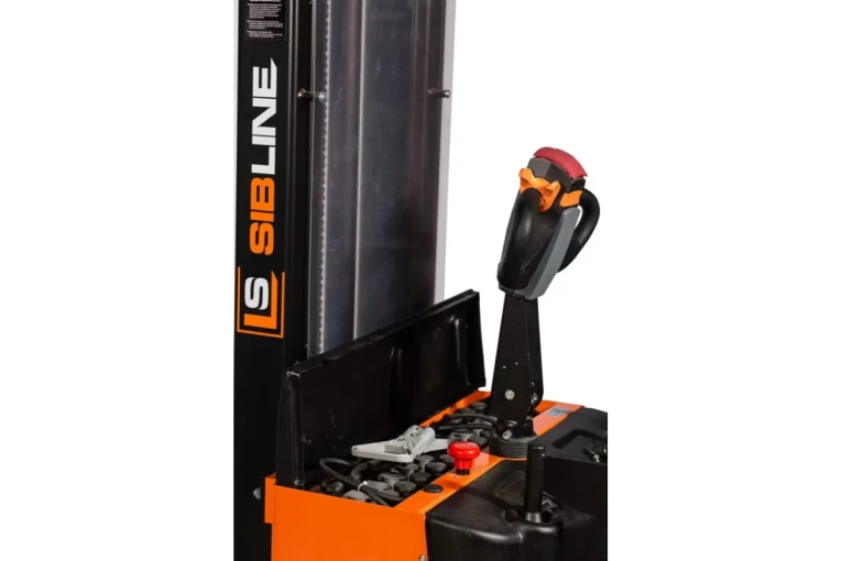 Штабелер электрический самоходный с платформой 2 т - 4,5 м Вилы: 1150 , АКБ Свинцово - кислотная, CL2045W SIBLINE купить в Череповце Штабелер электрический самоходный с платформой 2 т - 4,5 м Вилы: 1150 , АКБ Свинцово - кислотная, CL2045W SIBLINE купить в Череповце