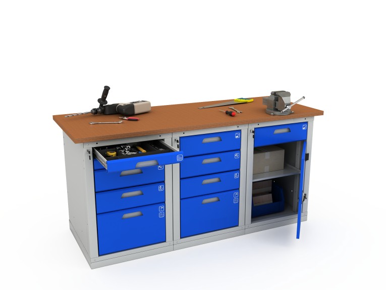 Верстак трехтумбовый WOKER PRO 3542.1800 купить в Череповце Верстак трехтумбовый WOKER PRO 3542.1800 купить в Череповце